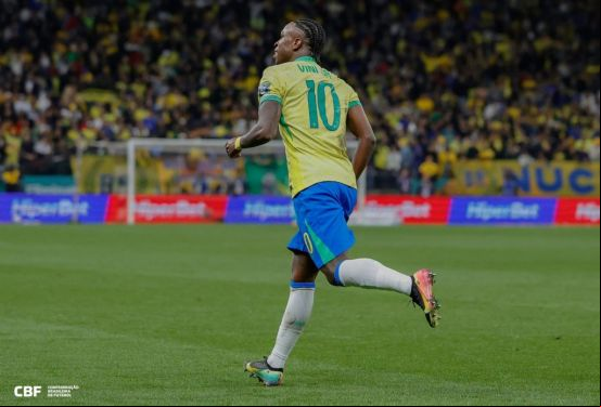Brasil vence Paraguai e confirma vaga na Copa do Mundo de 2026